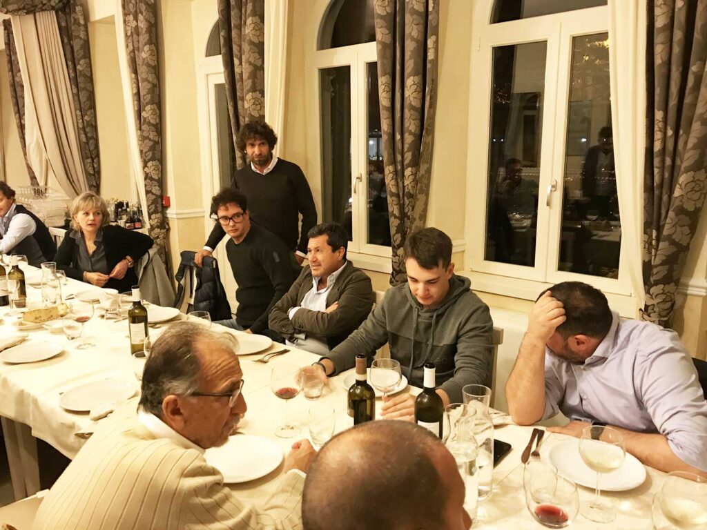 Momento conviviale della terza giornata aggiornamento ECM team PBS